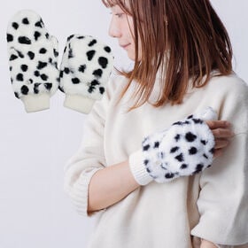 【ダルメシアンホワイト】もこもこ指なし2wayミトン
