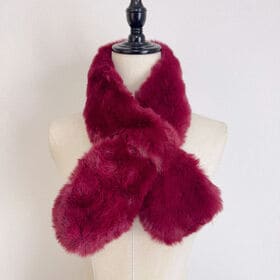 【ワインレッド】ふわふわマフラー ティペット 差し込みタイプ | ふわふわのボリューム感が嬉しいフェイクファーティペット