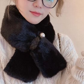 【A01/ブラック】ふわふわフェイクファーティペット | ふわふわのボリューム感が嬉しいフェイクファー 差し込みタイプのマフラー