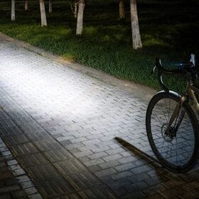 【2個セット】ソーラー充電＆充電可能！充電残量表示！後付け自転車ライト