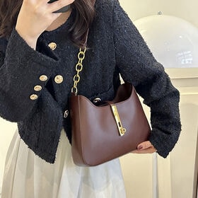 【ブラウン】コンパクトワンショルダーバッグ | シンプルデザインで普段使いにも通勤用にも使える