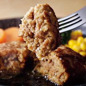 【9個入り】丸大食品 鉄板焼ハンバーグ2種 ソース2種 詰合せ（MHB-30）