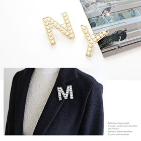 【ゴールド】イニシャルブローチ パール アルファベット 【A】