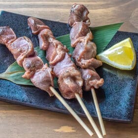 【計2kg/1kg×2パック】国産鶏 砂肝（銀皮付端材）