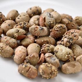 【賞味期限間近】【70gx3袋】黒胡椒味カリカリ大豆3袋セット