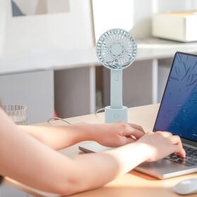 【スモークブルー】スタンド付き　USB充電式オートスイングファン