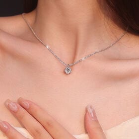 【1カラット】ジルコニアネックレス 繊細に編み込まれたようなカリフラワーチェーン