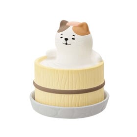 潤いマスコット ゆるり日和 ねこ | お風呂にゆったりと浸かったアニマルたちの気持ちよさそうな表情に癒される・・・自然気化式の加