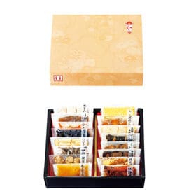 【12/30午前着】和風おせちセット紅梅（16品/2~3人前/重箱なし/盛り付け必要）