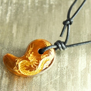 黄金神龍 勾玉ネックレス タイガーアイを税込・送料込でお試し