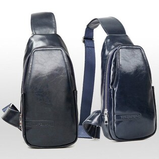 【ネイビー】肌身離さず持ちたい。使い勝手抜群PUレザーボディーバッグ