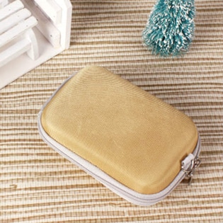 ベージュ バリエーション豊富 色合いが可愛いデジタルカメラケース ストラップ付きを税込 送料込でお試し サンプル百貨店 クラシウェル