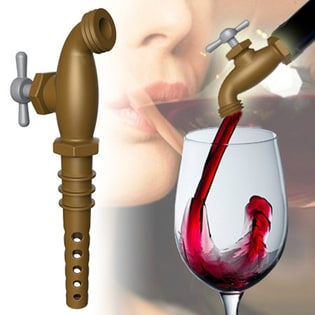ワインが蛇口から出てくるなんて夢のようだ♪【TAPPEDボトルストッパー】