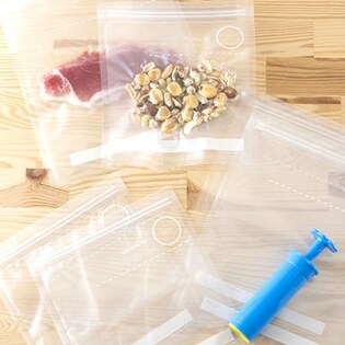 真空ポンプ＆保存袋（スターターセット）＋真空保存袋（Sサイズ10枚）＋真空保存袋（Mサイズ10枚）