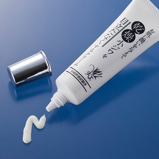 乾燥による小ジワを目立たなくするクリーム