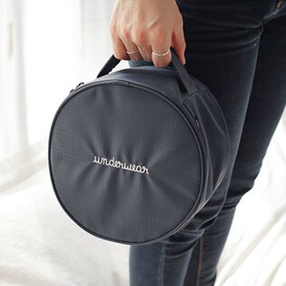 ネイビー丸型ランジェリーポーチ