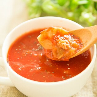 チアシードとバジルシードでふっくらまんぷくカラダ満足スープ (トマトチゲ味)