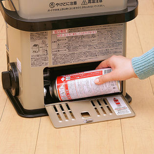 Iwatani(イワタニ)/デカ暖 カセットガスストーブ ハイパワータイプ/CB