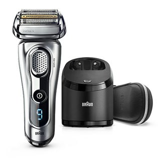 Braun電気シェーバー/展示品サンプル BRAUN(ブラウン)/シェーバー シリーズ9 (4枚刃)を税込・送料込でお試し