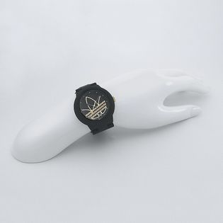 新品未使用☆アディダスウォッチABERDEEN(ｱﾊﾞﾃﾞｨｰﾝ)ADH3013 adidas（アディダス） 『adidas-アディダス-』ABERDEEN 腕時計