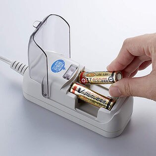 アルカリ乾電池充電器