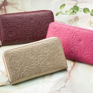 ピンク］小銭が分けられる便利な牛床革長財布（a1670320）を税込・送料