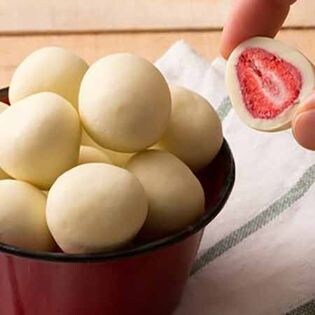 30個入 イチゴまるごとチョコレートを税込 送料込でお試し サンプル百貨店 ぼくの玉手箱屋ー