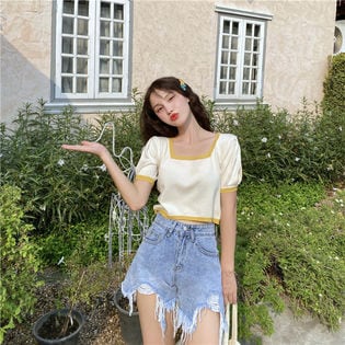 【アイボリー】カジュアル フェミニン スクエアネック バイカラー パフスリーブ ニット 7427