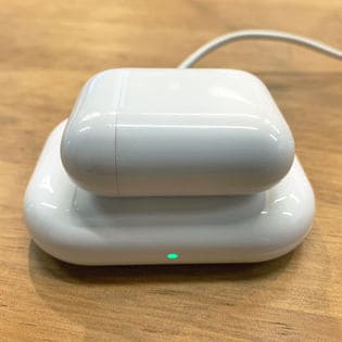 ワイヤレスチャージャー 《 AirPodsPro / AirPods2nd 用》 ワイヤレス ...