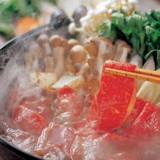 【300g】宮崎牛すきやき肉／脂身が少なくあっさりとした味わいが魅力のもも肉をすきやき用にスライス。