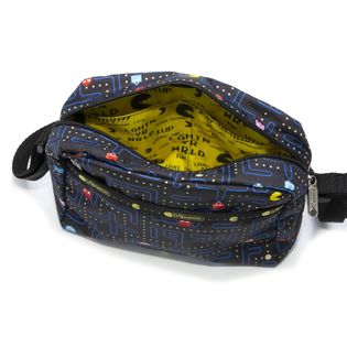 LeSportsac×PACMAN]ショルダーバッグ DANIELLA CROSSBODYを税込・送料