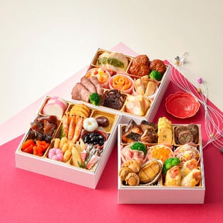 横浜「Karan Koron（カランコロン）」監修おせち