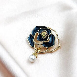 【ブラック】ローズモチーフブローチ