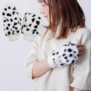 【ダルメシアンホワイト】もこもこ指なし2wayミトン