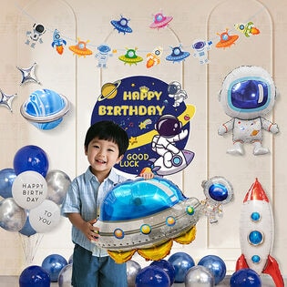 男の子が喜ぶ！宇宙飛行士＆ロケットのバスデーバルーン＆ガーランド＆タペストリーセット