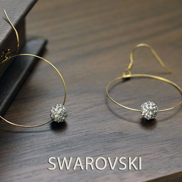 最安値格安 SWAROVSKI ピアス パヴェ シルバーの通販 by びーばー