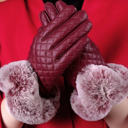 【キルティング地レッド】スマホ対応！PUレザーフェイクファー手袋