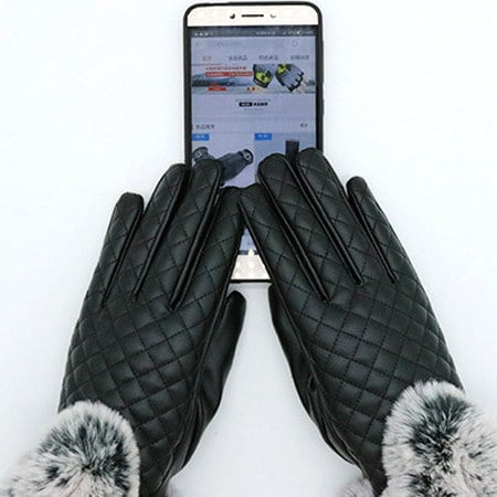 【キルティング地ブラック】スマホ対応！PUレザーフェイクファー手袋