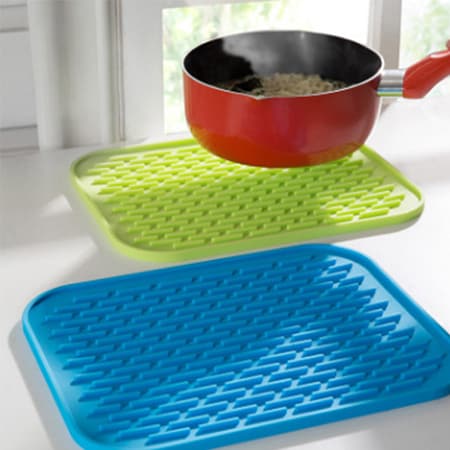 【2枚セット／カラーランダム】多機能シリコンパッド