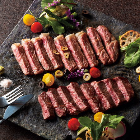 前沢牛ステーキ肉食べくらべ　モモ200g/サーロイン200g/計400g