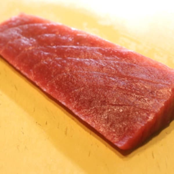 【約1kg】天然マグロ（中トロ＆赤身）（刺身・山かけ・漬け丼用）