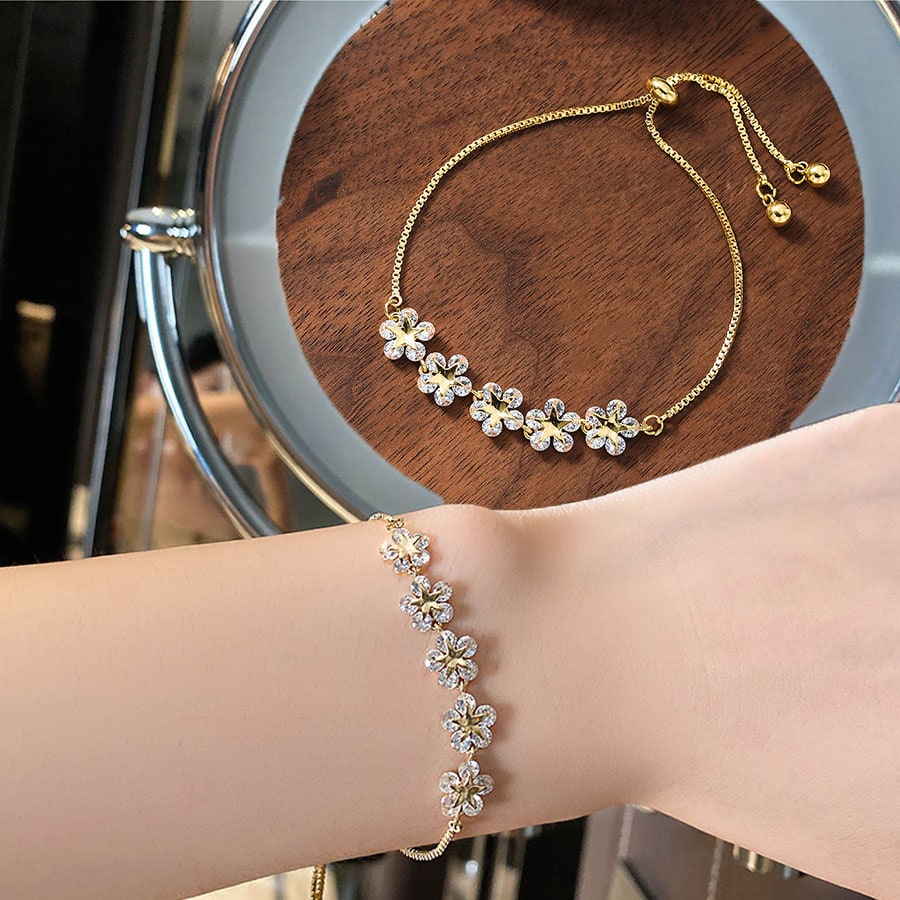 フラワーモチーフブレスレット