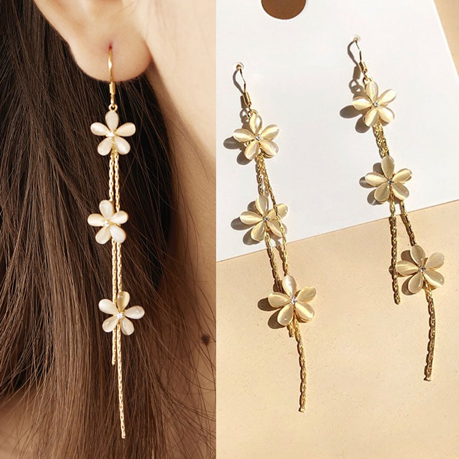 フラワーモチーフ ロングピアス