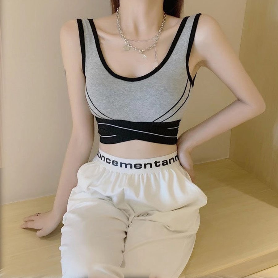 【グレー】バイカラーショート丈タンクトップ （バット付）