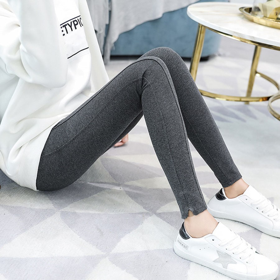 【グレー】レギンスパンツ（スリット入り）