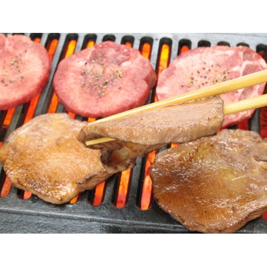 【1kg】仔牛の厚切り牛タン