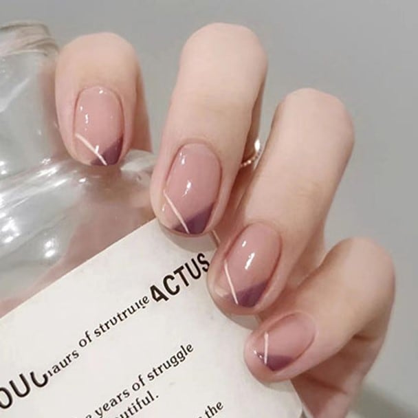 【24枚入】ネイルチップ ななめフレンチ（タイプ：R587）