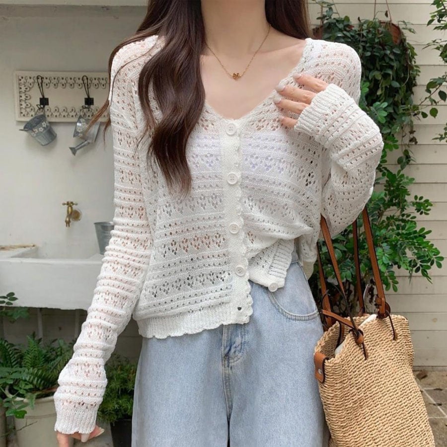【ホワイト】薄手ニットカーディガン