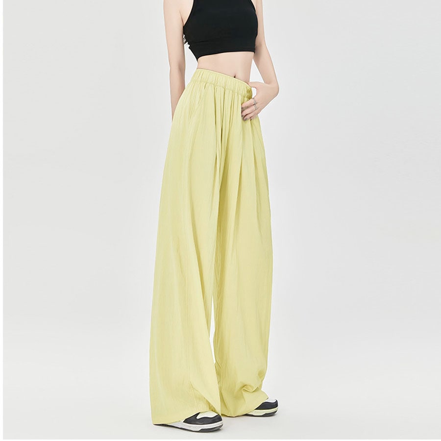 【ベージュ】 リラックスワイドパンツ