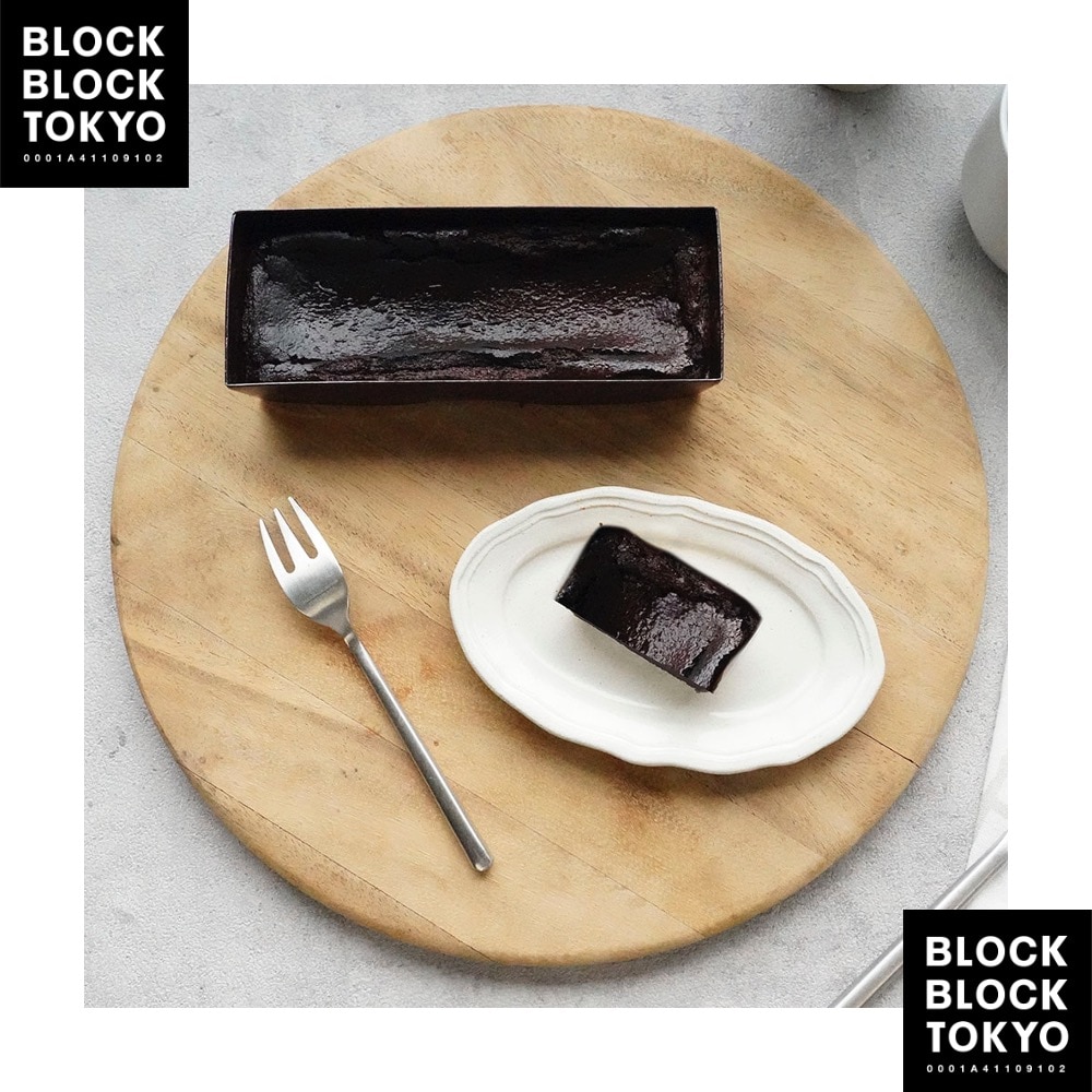 BLOCK BLOCK TOKYO  BLACK LABEL　バスクチーズケーキ（ショコラ）